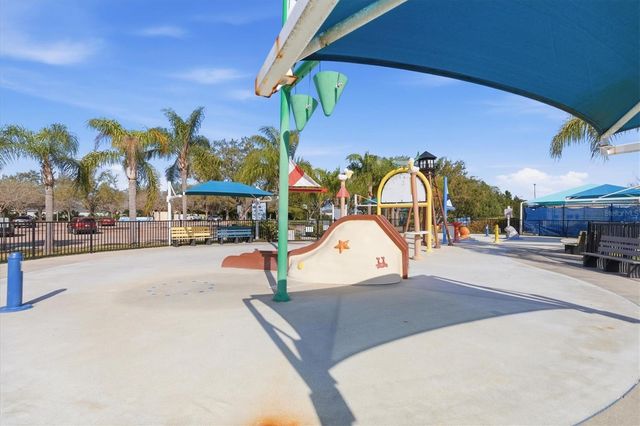 36 WINDRUSH BAY DRIVE 36, Tarpon Springs, FL 34689