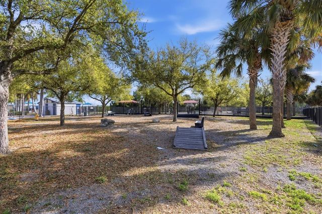 36 WINDRUSH BAY DRIVE 36, Tarpon Springs, FL 34689