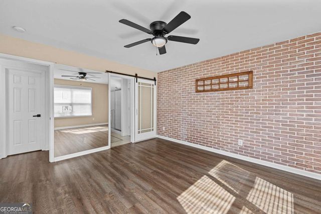 429 Chatooga Lane, Woodstock, GA 30188