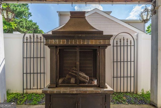 429 Chatooga Lane, Woodstock, GA 30188