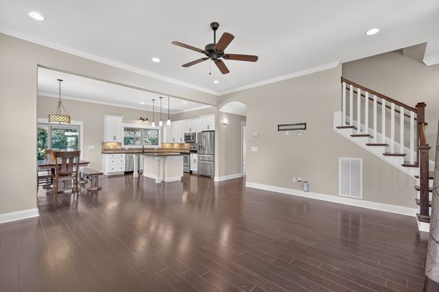 111 Tioga Ct, Murfreesboro, TN 37129
