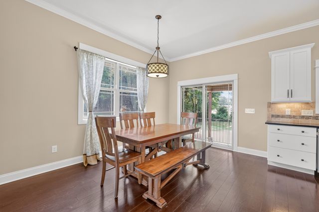 111 Tioga Ct, Murfreesboro, TN 37129