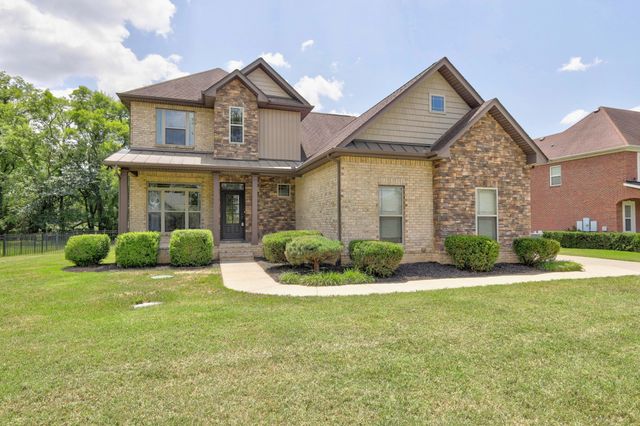 111 Tioga Ct, Murfreesboro, TN 37129