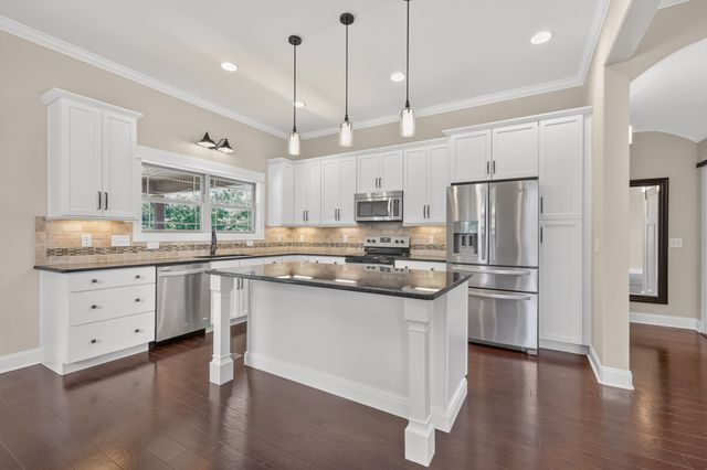 111 Tioga Ct, Murfreesboro, TN 37129