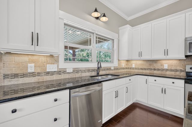 111 Tioga Ct, Murfreesboro, TN 37129
