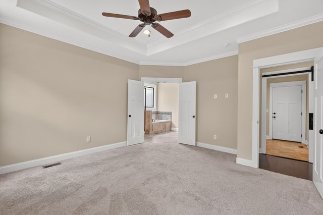 111 Tioga Ct, Murfreesboro, TN 37129