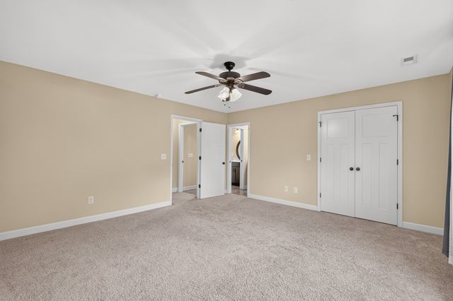 111 Tioga Ct, Murfreesboro, TN 37129