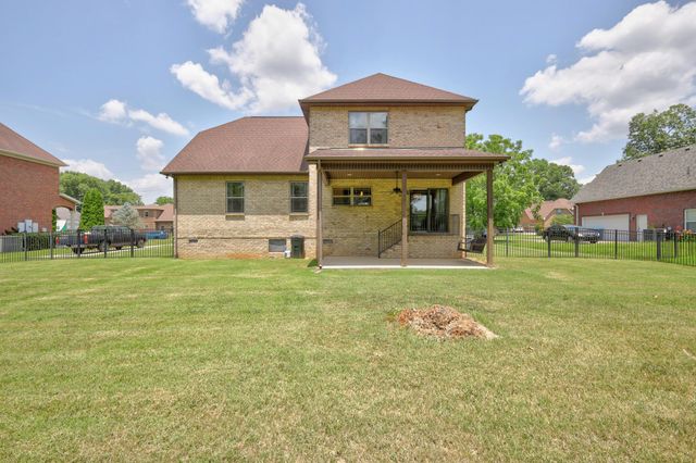 111 Tioga Ct, Murfreesboro, TN 37129