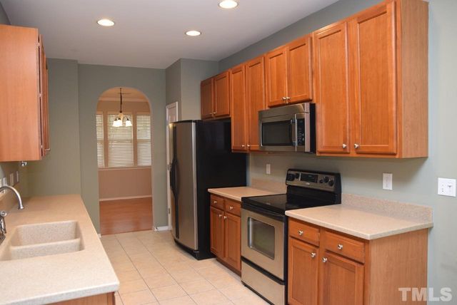 8224 Stone Cellar Drive, Raleigh, NC 27613