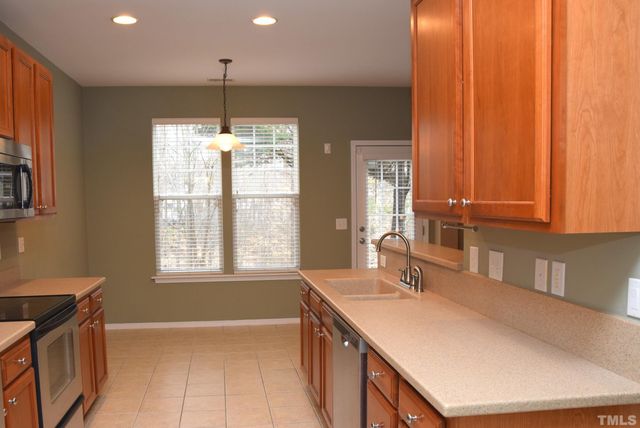 8224 Stone Cellar Drive, Raleigh, NC 27613