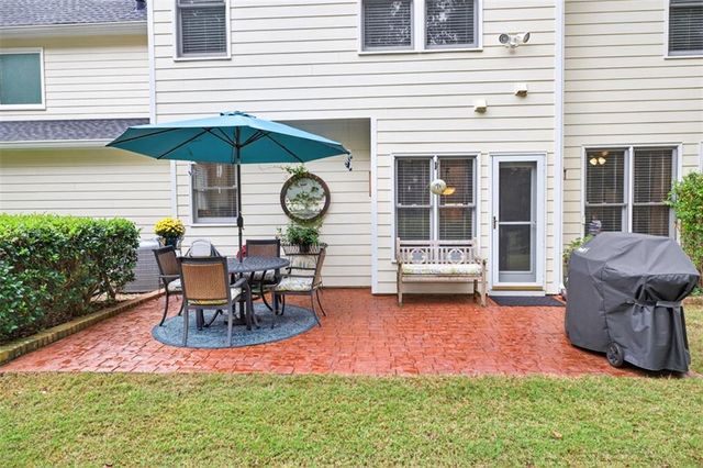 1135 Meadow Perch Court, Lawrenceville, GA 30043