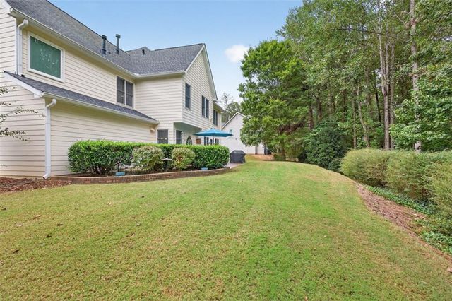 1135 Meadow Perch Court, Lawrenceville, GA 30043