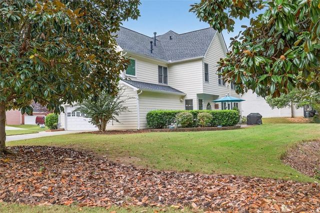 1135 Meadow Perch Court, Lawrenceville, GA 30043