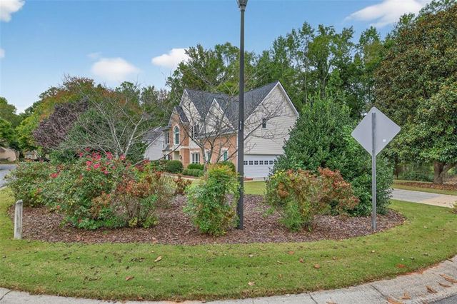 1135 Meadow Perch Court, Lawrenceville, GA 30043