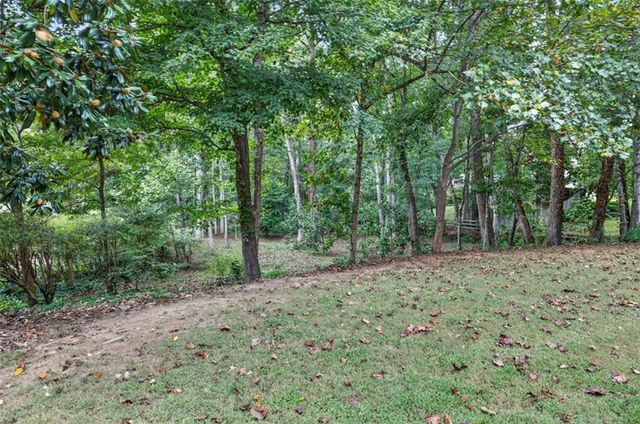 1135 Meadow Perch Court, Lawrenceville, GA 30043