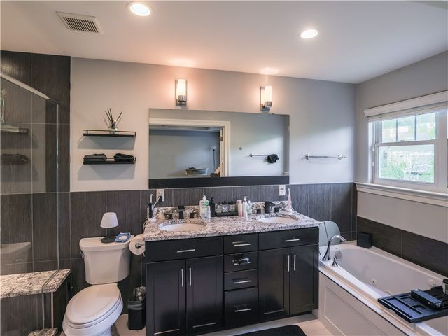 463 Wyola Street, Mt Washington, PA 15211