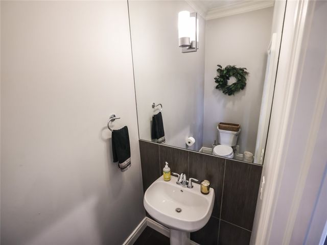 463 Wyola Street, Mt Washington, PA 15211