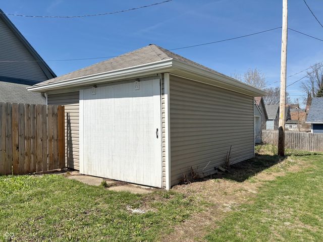 1745 Union Street, Indianapolis, IN 46225