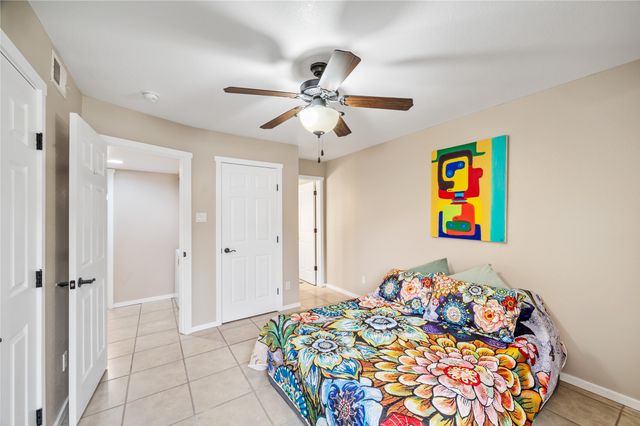 601 San Mateo Road 60, Santa Fe, NM 87505