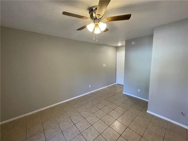 2500 Burleson RD 206, Austin, TX 78741