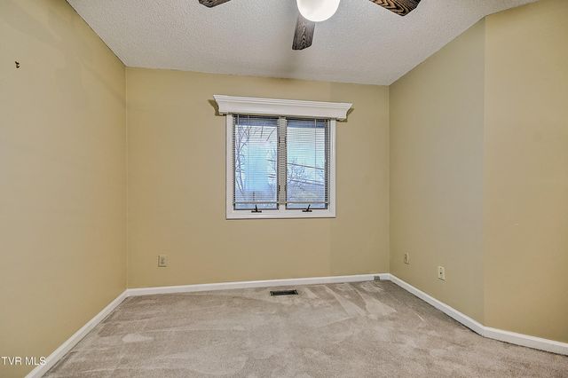 248 Willowbend Drive 248, Kingsport, TN 37660