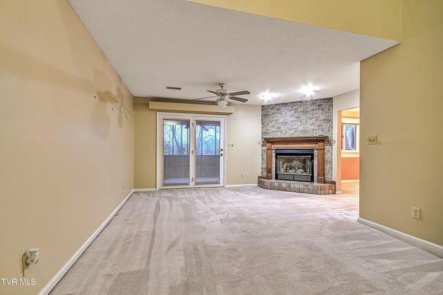 248 Willowbend Drive 248, Kingsport, TN 37660