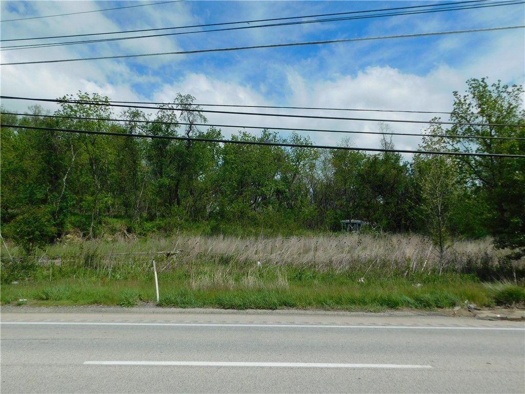 - University Drive, Dunbar Twp, PA 15431