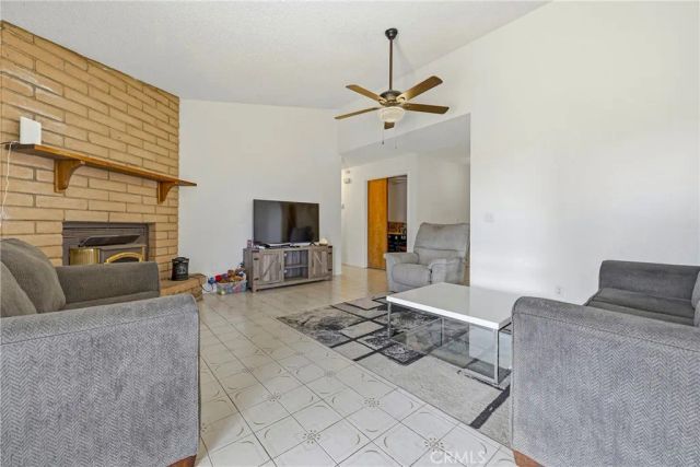 190 Manzanita Drive, Atwater, CA 95301