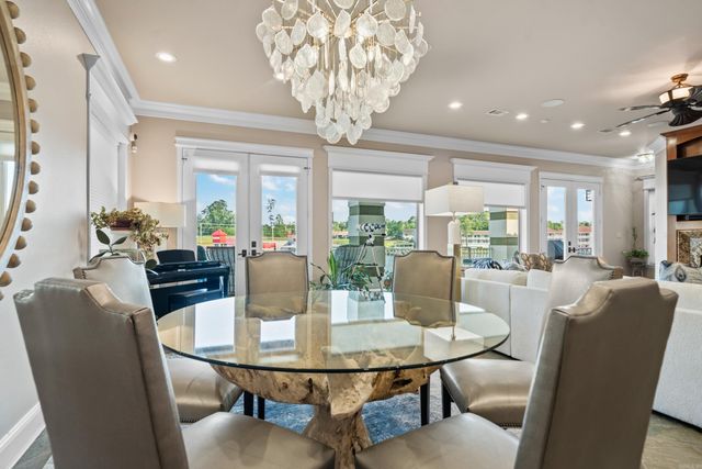 347 Paradise Pt, Hot Springs, AR 71913