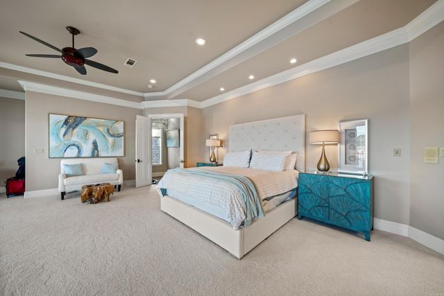 347 Paradise Pt, Hot Springs, AR 71913