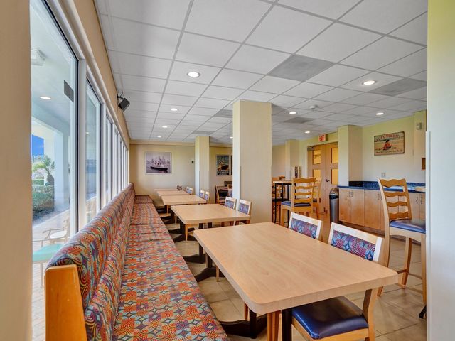 2100 S Ocean Dr 9L, Fort Lauderdale, FL 33316