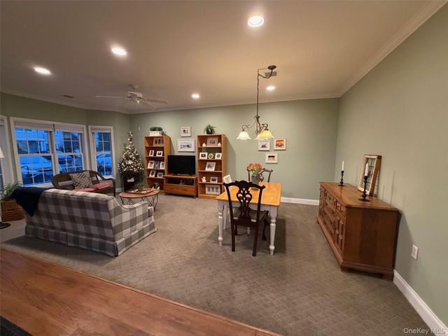 117 Pond View Drive, Port Washington, NY 11050