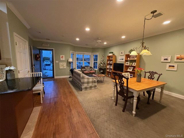 117 Pond View Drive, Port Washington, NY 11050