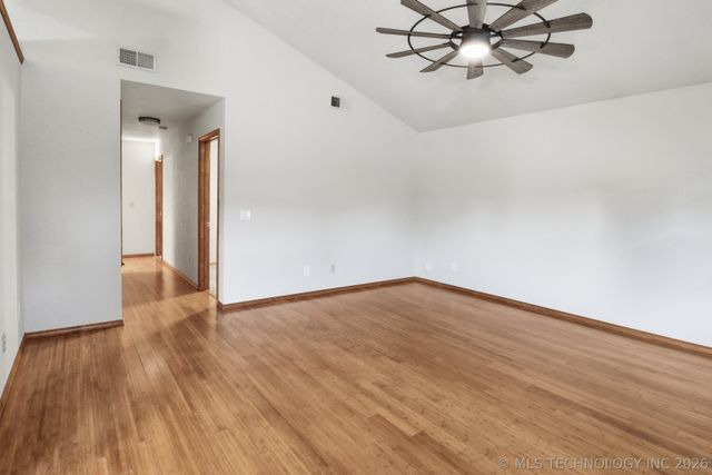 24 Natalie Lane, Kiefer, OK 74041
