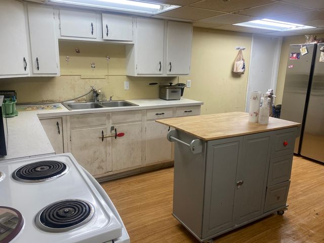 302 N Illinois Avenue, West Frankfort, IL 62896