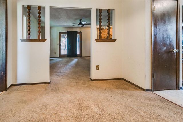 1013 S Morgan Drive, Moore, OK 73160