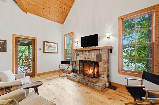 285 Lakeview Road, Jasper, GA 30143
