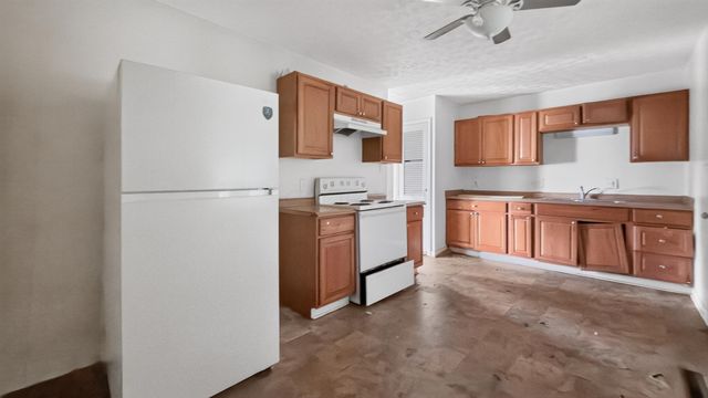 1695 Wilton Drive, Columbus, OH 43227