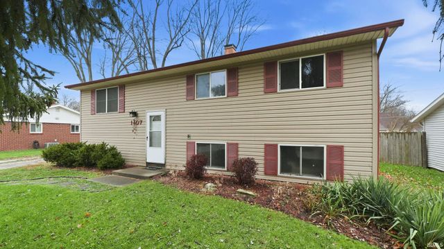 1407 Melbourne Drive, New Haven, IN 46774