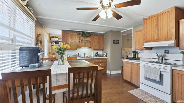 1407 Melbourne Drive, New Haven, IN 46774