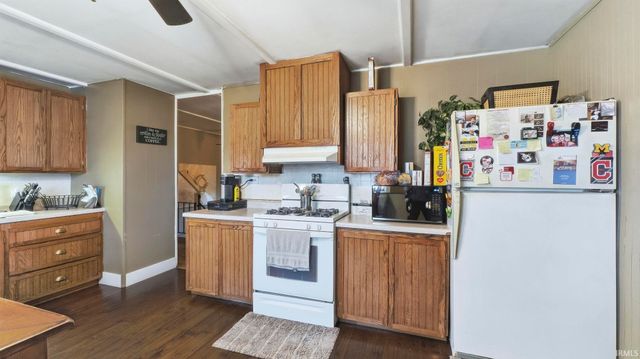 1407 Melbourne Drive, New Haven, IN 46774