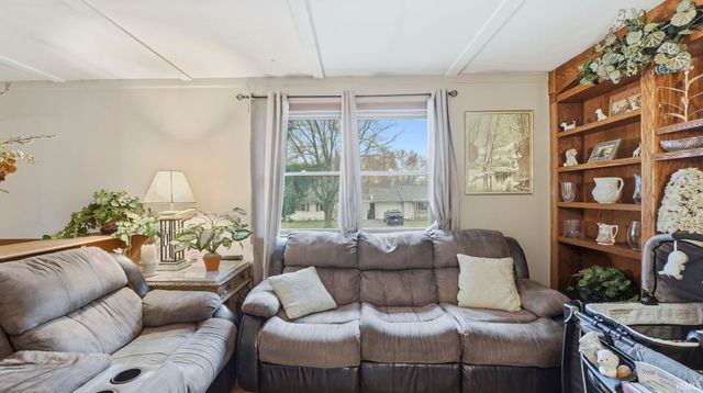 1407 Melbourne Drive, New Haven, IN 46774