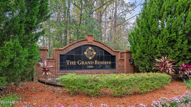 13810 SUTTON PARK Drive 1433, Jacksonville, FL 32224