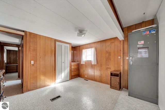 2564 National City Road, Hale, MI 48739