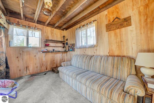 2564 National City Road, Hale, MI 48739