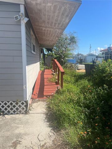 6731 FLICKER LANE, Hudson, FL 34667