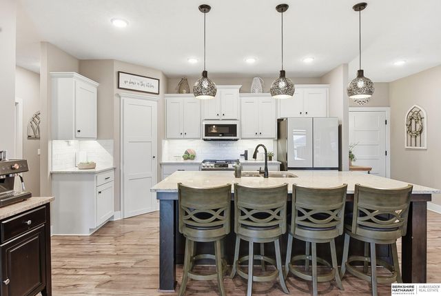 17122 Potter Street, Bennington, NE 68007