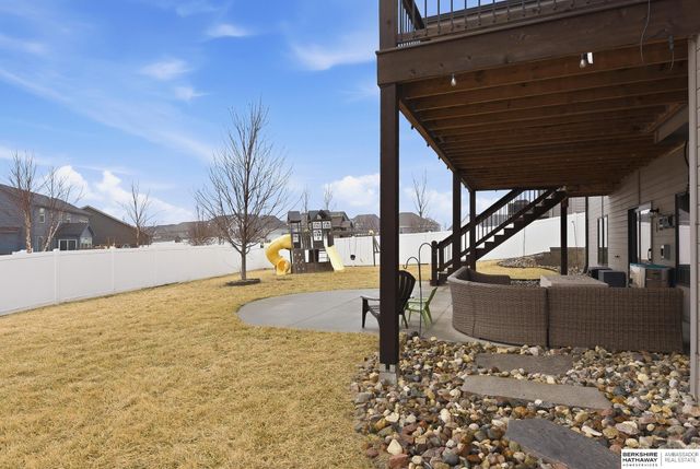 17122 Potter Street, Bennington, NE 68007