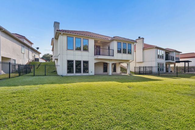 2920 Saratoga Drive, Rockwall, TX 75087