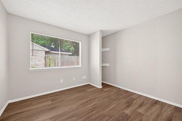 13215 Vista Oro Drive, Houston, TX 77041
